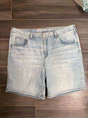 Eddie Bauer Bermuda Denim Shorts